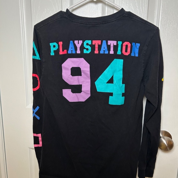 Vintage Playstation LongSleeve - Picture 5 of 5